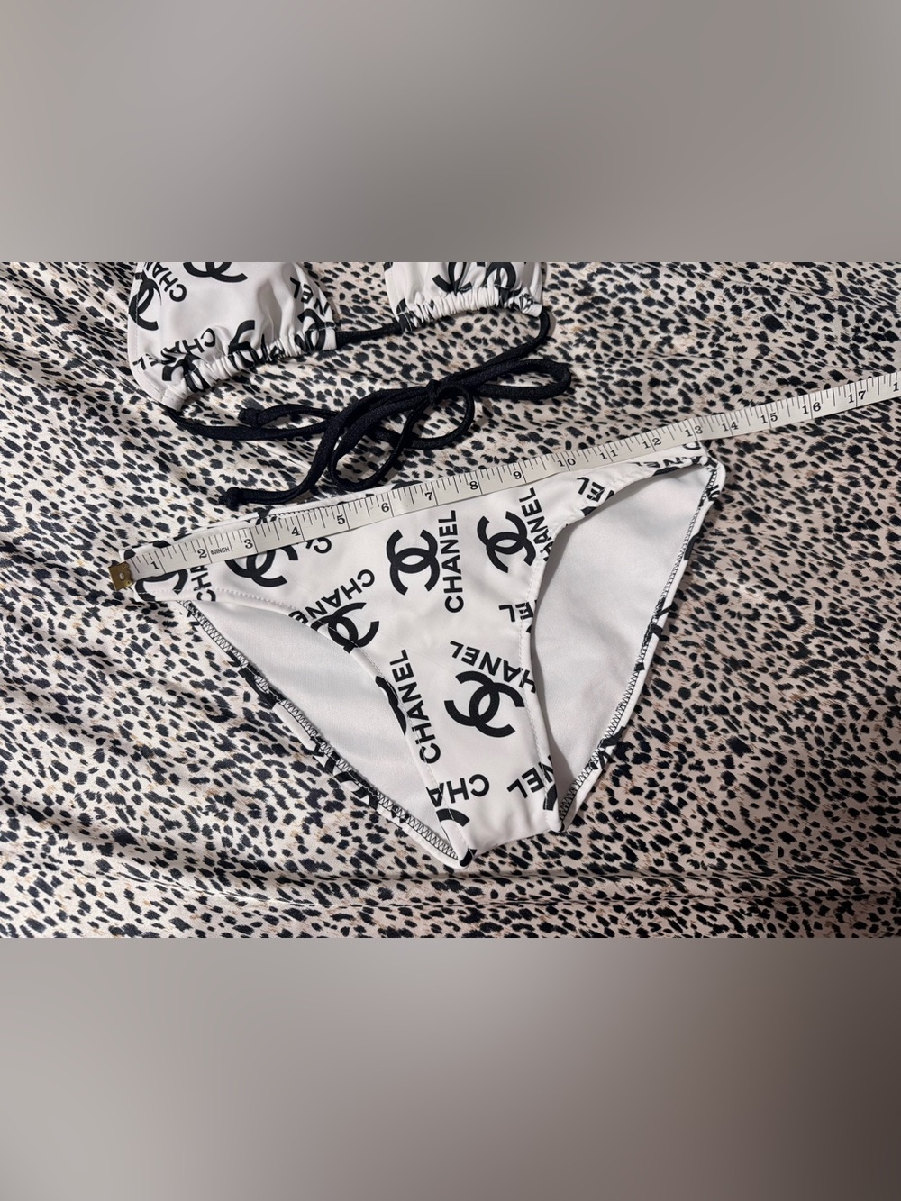 🖤Inspired Bikini Set🖤 - Picture 6 of 6